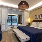 فندق Kaya Palazzo & Residences Le Chic Bodrum 5*