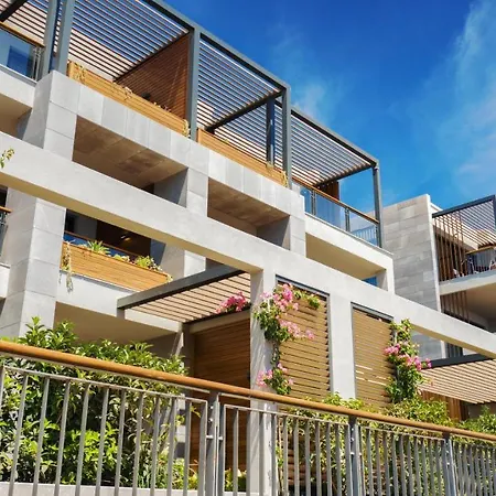 Hotel Kaya Palazzo & Residences Le Chic 5*