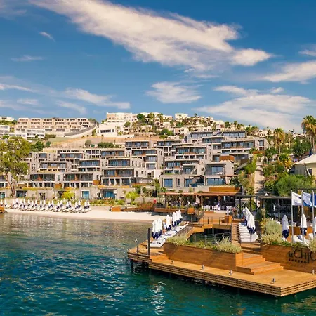 Kaya Palazzo & Residences Le Chic