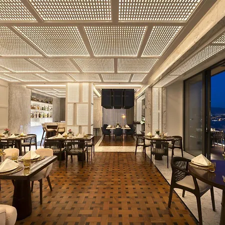 Hotel Kaya Palazzo & Residences Le Chic 5*