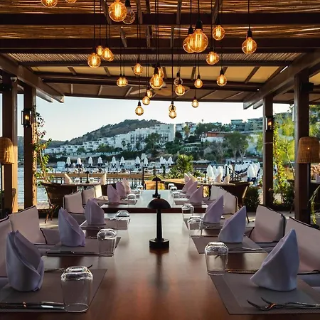 Kaya Palazzo & Residences Le Chic Bodrum מלון 5*