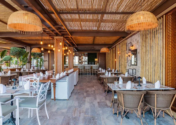 Kaya Palazzo & Residences Le Chic Bodrum 5*