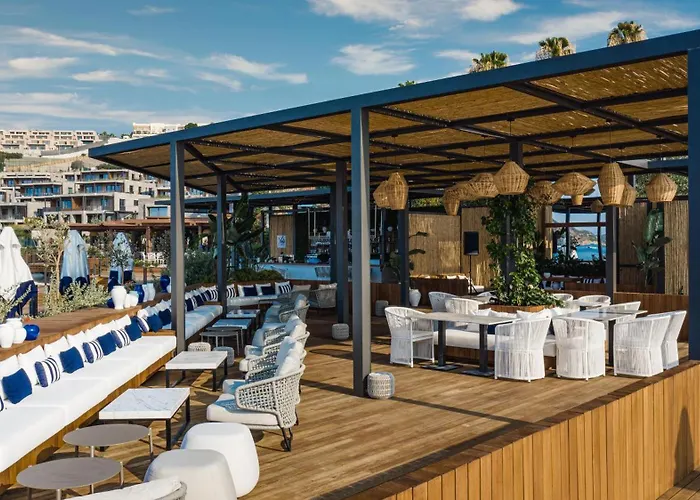 فندق Kaya Palazzo & Residences Le Chic Bodrum غومْبيت