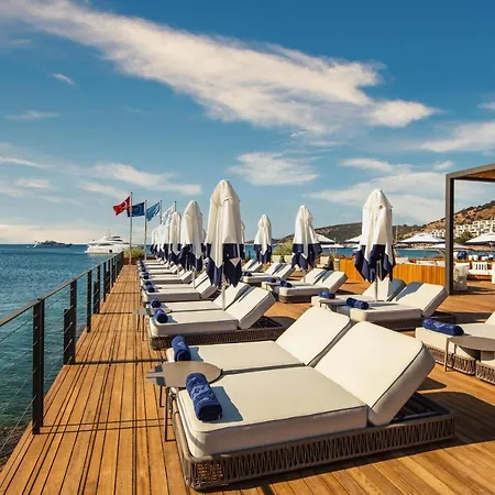 Kaya Palazzo & Residences Le Chic Hotel 5*