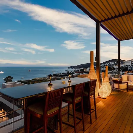 Hotel Kaya Palazzo & Residences Le Chic 5*