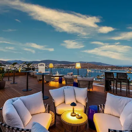 Kaya Palazzo & Residences Le Chic 5*