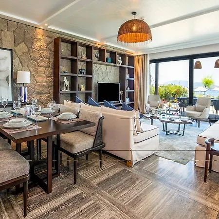 Kaya Palazzo & Residences Le Chic 5*